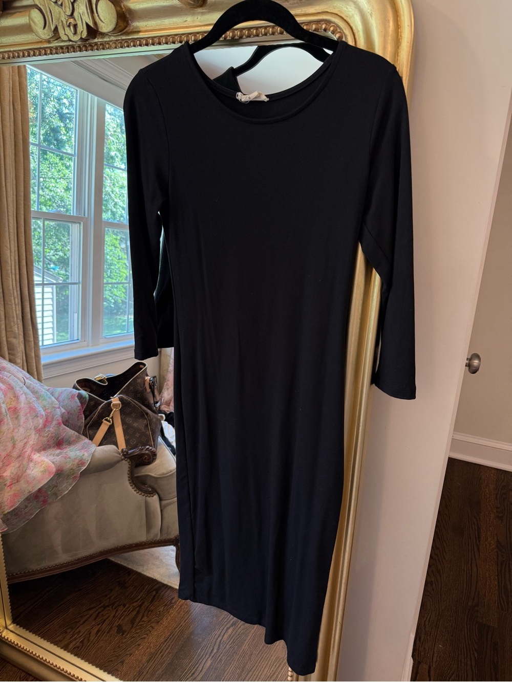 Women's Bodycon Black Midi Dress with Three-Quarter Sleeves